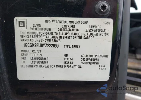 2000 Chevrolet Silverado 2500 Ls z USA, uszkodzony, nr VIN 1GCGK29U0YZ222099